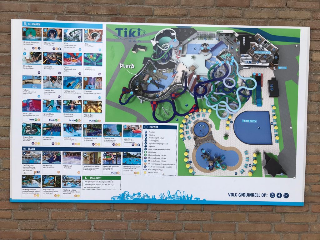 A map of teh pool complex at Duinrell, showing both the indoor and outdoor pools and all the slides